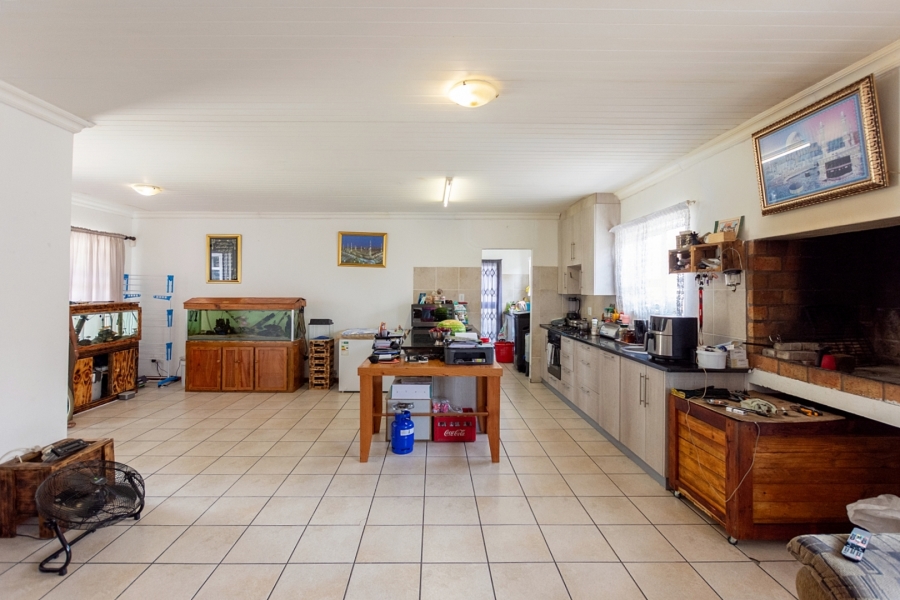 3 Bedroom Property for Sale in Laaiplek Western Cape